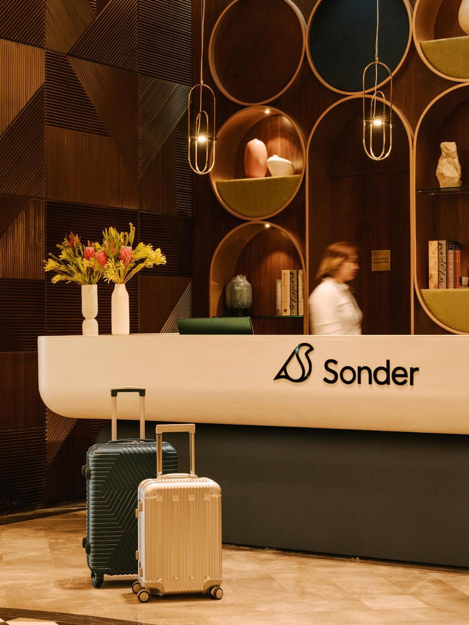 Sonder Business Bay Aparthotel Dubai Exterior photo